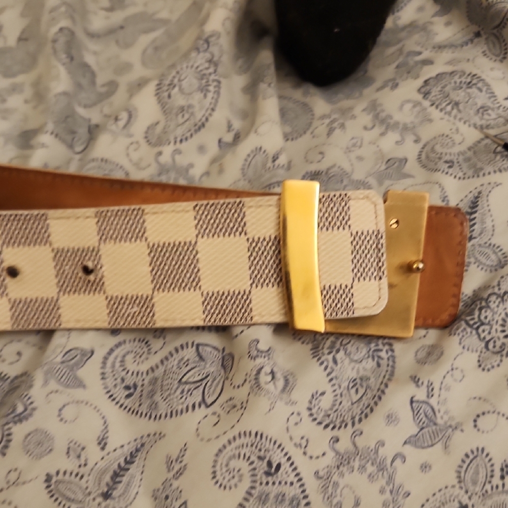 Louis Vuitton Beige Checkered Belt with Gold Logo Buckle 100 Original - Picture 6 of 9